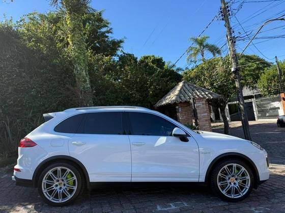 PORSCHE CAYENNE 3.0 S V6 HÍBRIDO 4P TIPTRONIC PORSCHE CAYENNE 3.0 S V6 HÍBRIDO 4P TIPTRONIC
